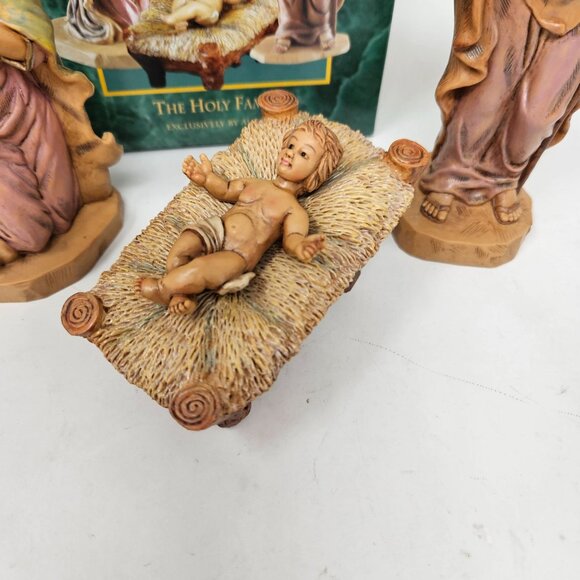 DiGiovanni Heirloom Nativity Collection The Holy Family New in Box - Picture 3 of 10